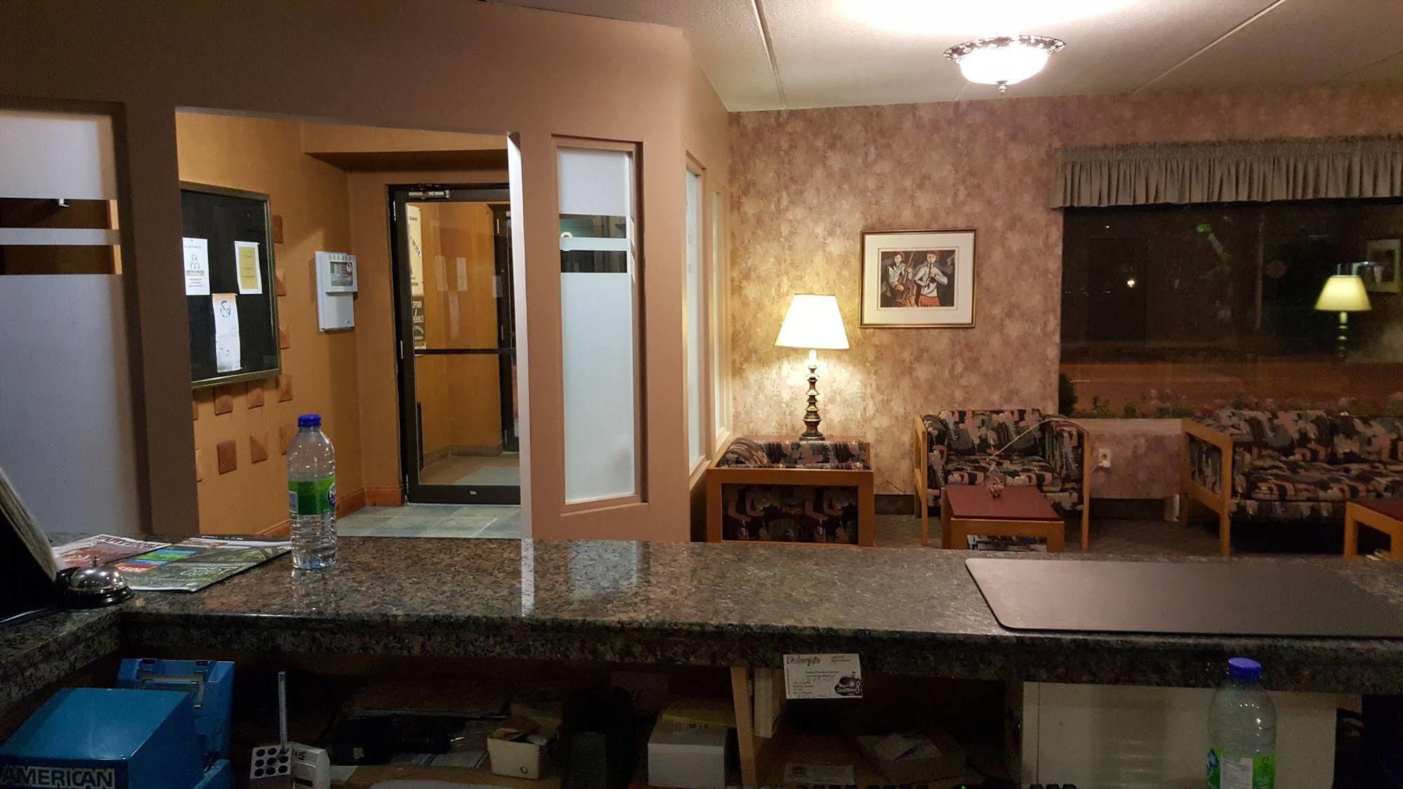 Hotel Motel Penn-Mass 2*